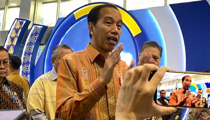 jokowiPresiden Joko Widodo Klarifikasi Isu Reshuffle Kabinet