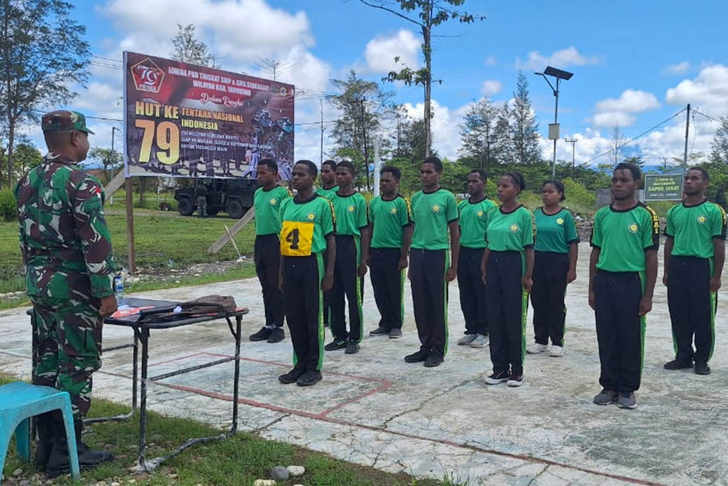 Kodim 1715/Yahukimo Gelar Lomba PBB Antar Sekolah Dalam Rangka HUT TNI Ke-79