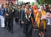 Berlangsung Khidmat Para Wisudawan Terima Cinderamata Kartu Tanda Anggota Pepabri