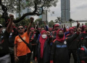 Buruh Ancam Mogok Nasional Tolak Kenaikan Tarif Pajak Pertambahan Nilai (PPN) jadi 12 persen pada 2025