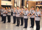 Kapolri Pimpin Serah Terima Jabatan 6 Pejabat Tinggi Polri