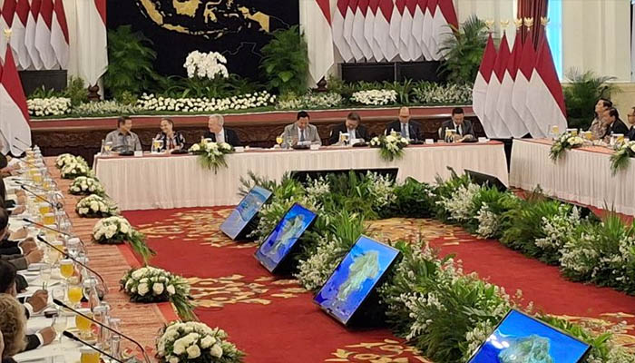 Mengaku Kabinet Sudah Banyak Capaian, Didepan Delegasi Pengusaha Amerika Serikat di Istana Hari Ini, Prabowo Mengaku Sangat Puas Meskipun Pemerintahnya Baru Berusia 44 Hari
