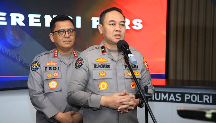 Pastikan Keamanan dan Kelancaran Perayaan Natal dan Tahun Baru, Polri Siapkan Layanan Ambulans Udara