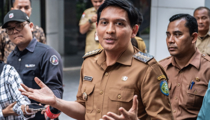 Bupati Indramayu Lucky Hakim Jalani Hukuman Magang di Kemendagri Usai Pelesiran ke Jepang
