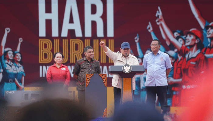 Prabowo Banjir Sorakan di Hari Buruh, Janji Satgas PHK dan Akhiri Outsourcing