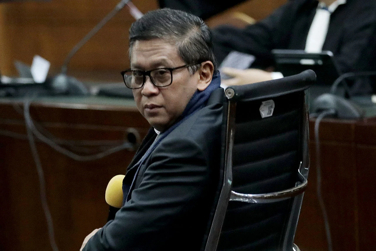 Hasto Kristiyanto Saat Beri Kesaksian Di Sidang Kasus Suap Paw Terkait Harun Masiku