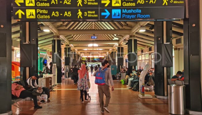 CEK FAKTA: Kabar Wajib Vaksin TBC untuk Naik Pesawat Dipastikan Hoaks
