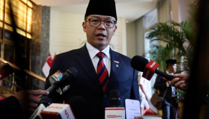Perang Iran-Israel Meledak, Pemerintah RI Gerak Cepat Evakuasi WNI: “Situasi Makin Gawat!”