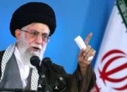 Israel Diduga Targetkan Ayatollah Khamenei, Trump Veto Rencana Rahasia
