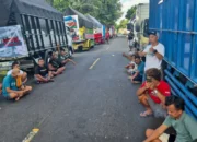 Sopir Truk Serentak Demo Tolak ODOL, Protes Menyebar dari Bandung hingga Surabaya