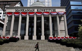 Suasana Sidang Mahkamah Konstitusi Terkait Pemisahan Pemilu Nasional Dan Daerah