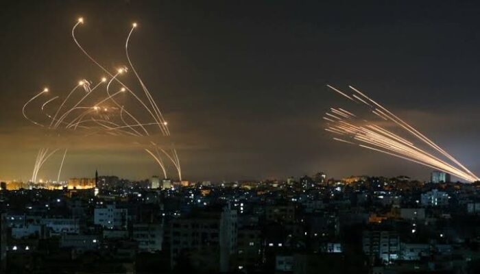 Rudal Iran Kini Tembus Iron Dome, Ini Penyebab Sistem Israel Kewalahan
