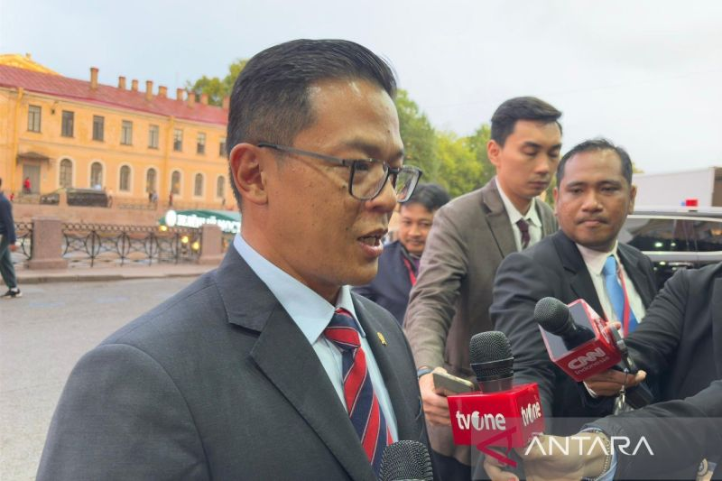 Perang Iran Israel Makin Panas M
