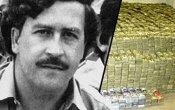 Foto Dokumentasi Wajah Pablo Escobar, Gembong Narkoba Legendaris Asal Kolombia