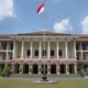 UGM Tegaskan Ijazah Joko Widodo Asli, Bantah Pernyataan Sofian Effendi