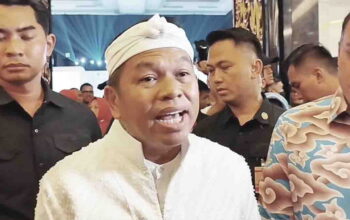 Gubernur Jawa Barat Dedi Mulyadi Sampaikan Permintaan Maaf Atas Insiden Makan Gratis Saat Pernikahan Anaknya Di Garut