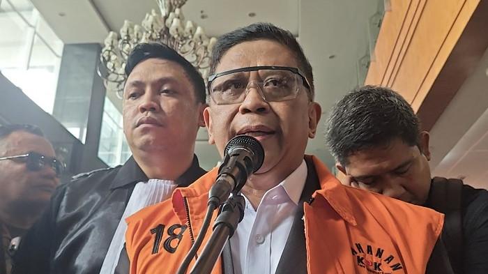 Hasto Kristiyanto Tiba Di Pengadilan Tipikor Jakarta Dalam Sidang Vonis Suap Kpu