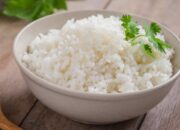 Ilustrasi Nasi Putih Sebagai Makanan Pokok Utama Di Berbagai Negara Asia