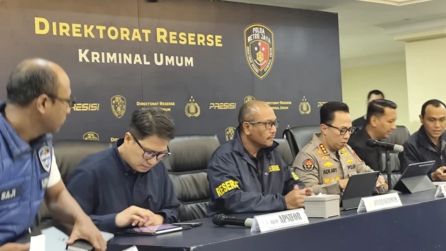 Jumpa Pers Hasil Autopsi Jenazah Arya Daru Di Polda Metro Jaya