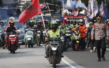 Ojol Demo di Jakarta, Tuntut Komisi Aplikator Maksimal 10 Persen
