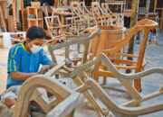 Industri Furnitur RI Terancam PHK Massal Imbas Tarif 32% Trump