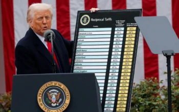 Presiden As Donald Trump Umumkan Kebijakan Tarif Global Baru
