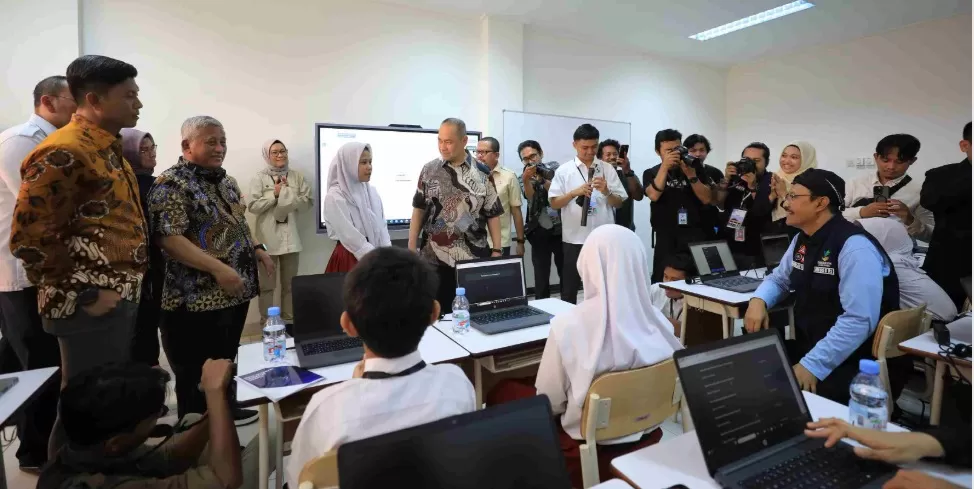 Siswa Sekolah Rakyat Mengikuti Pembukaan Tahun Ajaran Baru Dengan Seragam Lengkap Di Asrama Pendidikan Gratis