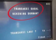 Ilustrasi Nasabah Gagal Menarik Uang Akibat Pemblokiran Rekening