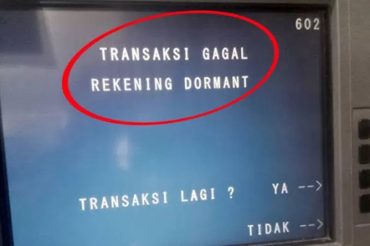 Ilustrasi Nasabah Gagal Menarik Uang Akibat Pemblokiran Rekening